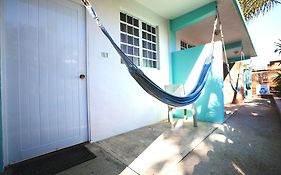 La Jamaca - An Island Vibe Hotel